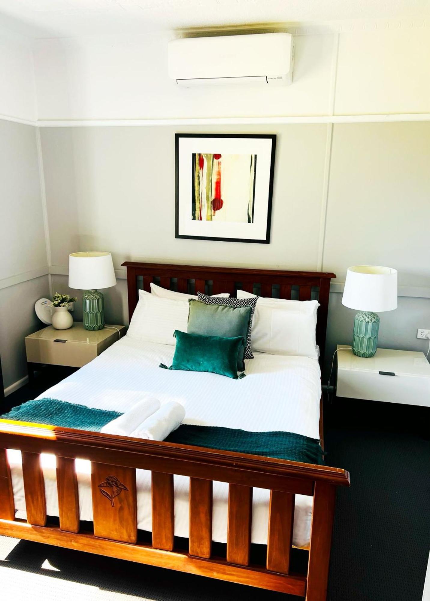 Lake Hume Resort Esterno foto
