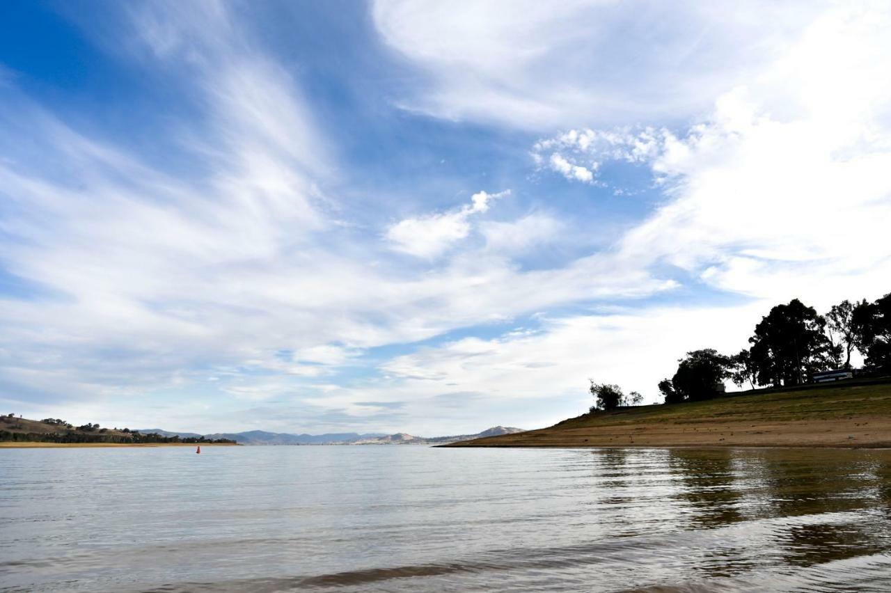 Lake Hume Resort Esterno foto