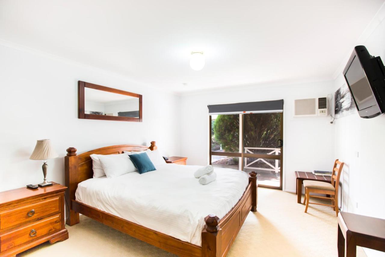 Lake Hume Resort Esterno foto